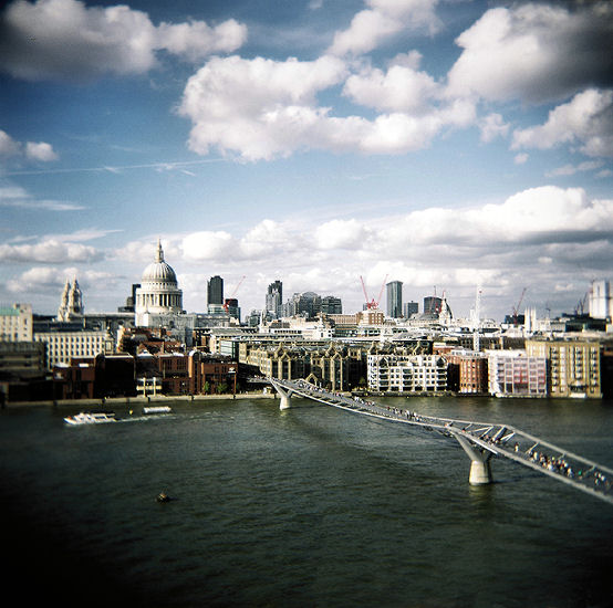 The river Thames as seen from the Tate Modern