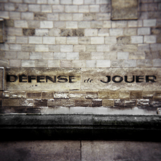 defense de jouer